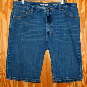 Wrangler Straight Fit Denim Shorts - Size 38